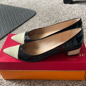 Kate Spade Black and Cream Heels with Two-Tone Design